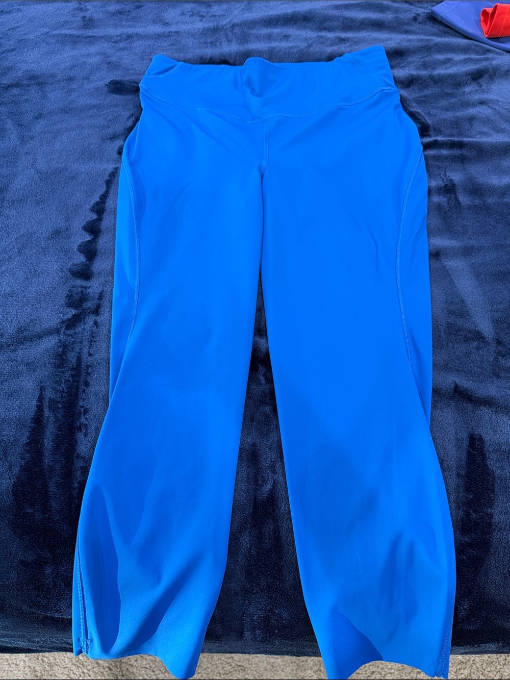 lululemon athletica Symphony Blue High-Rise Capri Leggings